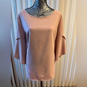 Laishen, blush bell sleeved top, size XL